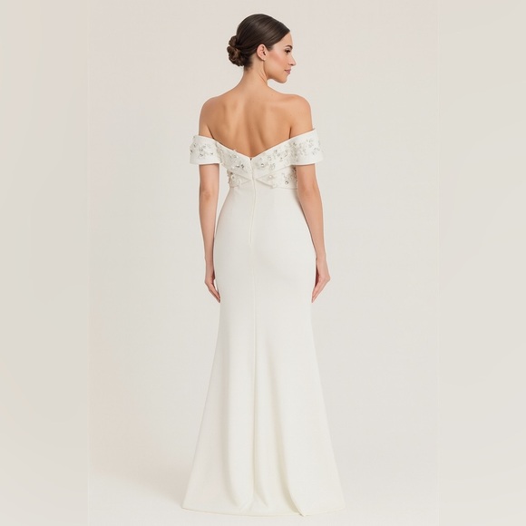 Badgley Mischka White Beaded Off-Shoulder Wedding Gown Size 4 | NWT - Picture 2 of 16
